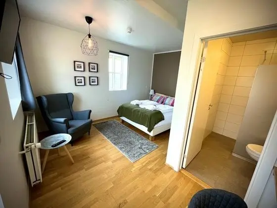 Double or Twin Room with Hot Tub and Sauna Access