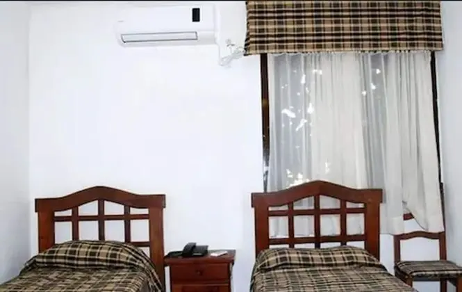 Üç Kişilik Oda, 3 Tek Kişilik Yatak