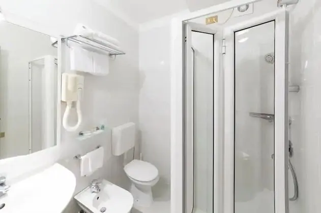 Standard Tek Kişilik Oda