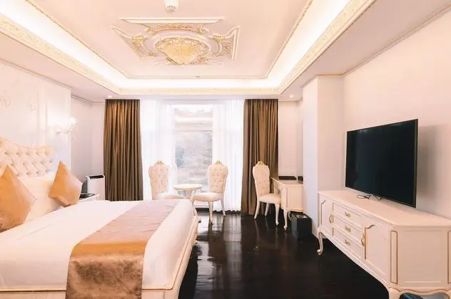 Deluxe Oda, 1 En Büyük (King) Boy Yatak, Park Manzaralı