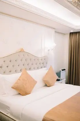Deluxe Oda, 1 En Büyük (King) Boy Yatak, Şehir Manzaralı