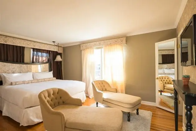 1 Çift ​​kişilik Yatak Run Of House