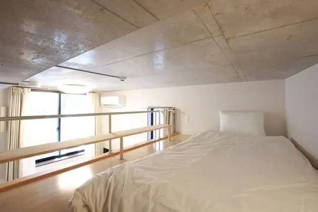 Oda (Loft, 101)