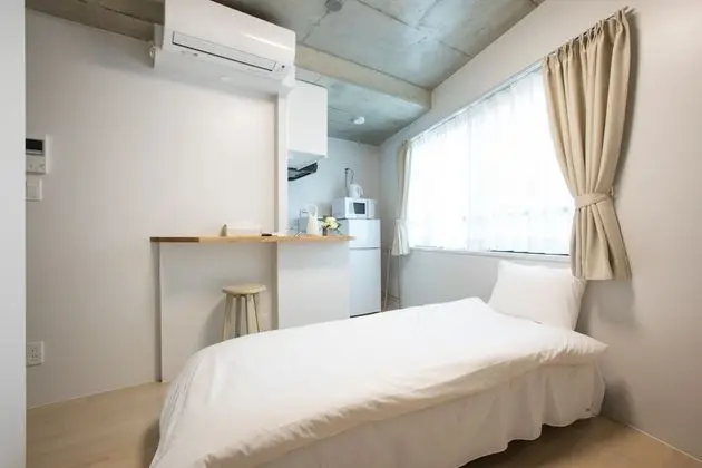 Design Üç Kişilik Oda (202, 302)