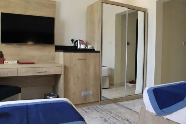 Deluxe Tek Büyük veya İki Ayrı Yataklı Oda