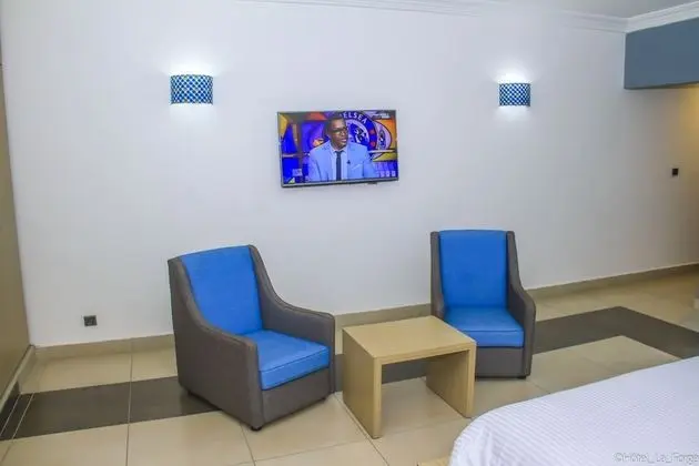 Junior Süit, 1 En Büyük (King) Boy Yatak, Sigara İçilmez, Şehir Manzaralı