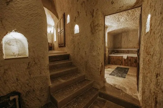 Dublex Suite,    , Jakuzili