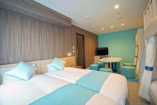 Deluxe Oda, Birden Çok Yatak (Spacious Bathroom, 2 Bunk+2 Twin Beds)