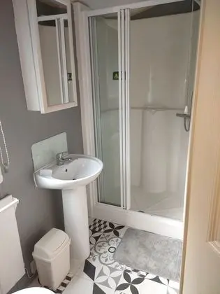 Deluxe Karavan, Özel Banyo