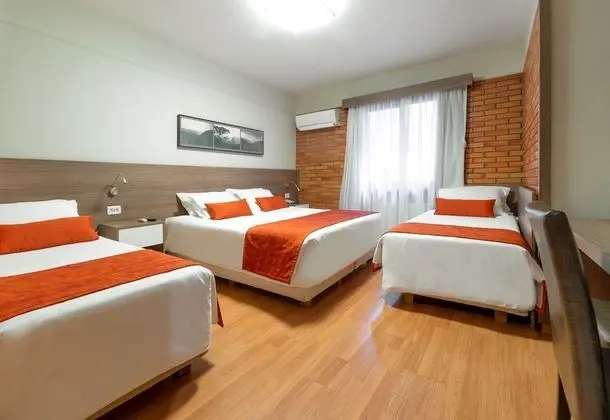 Deluxe Dört Kişilik Oda