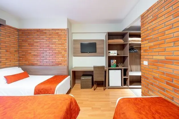 Deluxe Dört Kişilik Oda