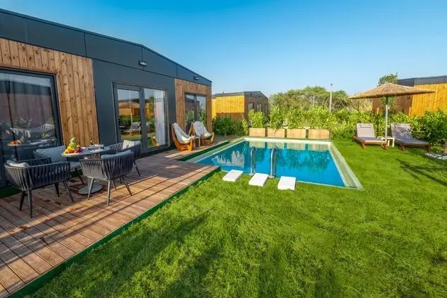 Tiny Villa