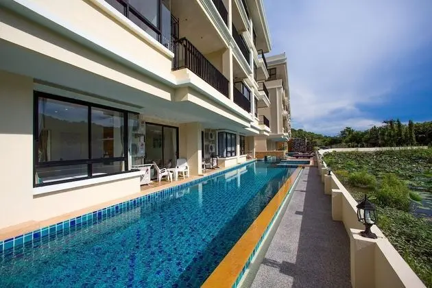 Deluxe Apart Daire, 2 Yatak Odası, Havuz Manzaralı, Havuz Kenarı