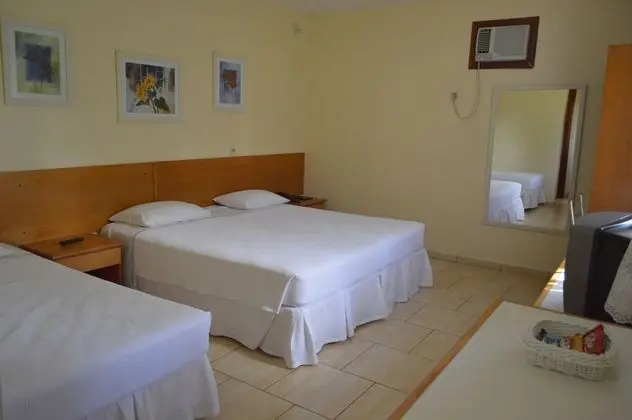 Deluxe Tek Büyük veya İki Ayrı Yataklı Oda, Birden Çok Yatak Odası, Bahçe Manzaralı