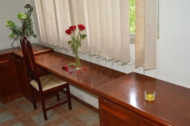 Honeymoon Tek Büyük veya İki Ayrı Yataklı Oda, 1 Büyük (Queen) Boy Yatak, Bahçe Manzaralı