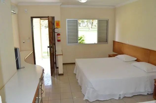 Superior Dört Kişilik Oda, Bahçe Manzaralı