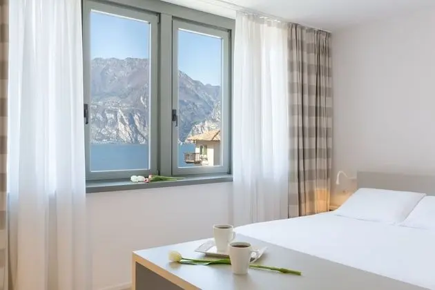 Standard Üç Kişilik Oda, Göl Manzaralı