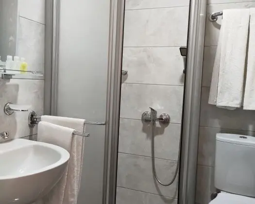 Basic Room, Dağ Manzaralı, Balkonsuz