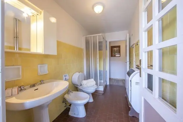 Standard Ev, Birden Çok Yatak, Dağ Yamacı (Lago D'Orta Magic Atmosphere)