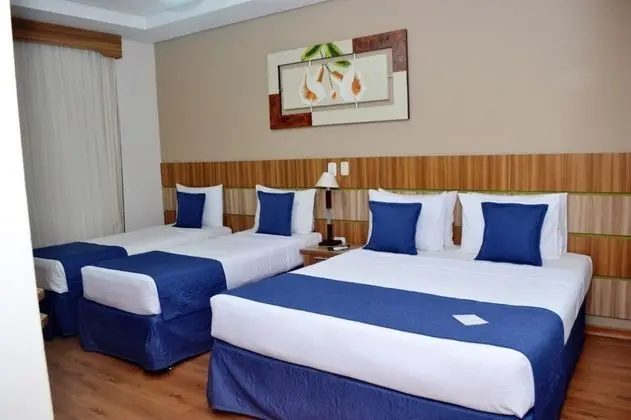 Deluxe Dört Kişilik Oda, 1 Yatak Odası