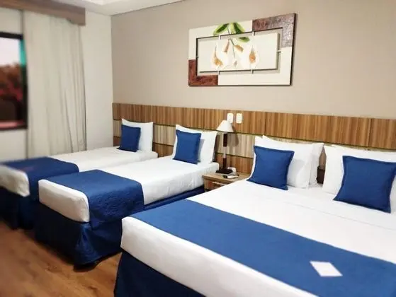 Deluxe Dört Kişilik Oda, 1 Yatak Odası