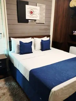 Luxury Dağ Evi, 1 Yatak Odası, Göl Manzaralı, Havuz Kenarı