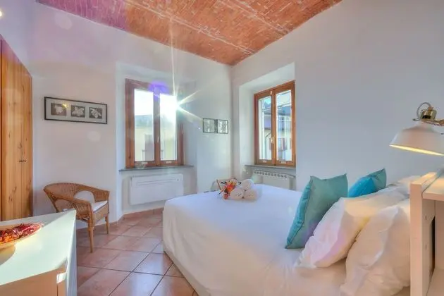 Honeymoon Apart Daire, 1 En Büyük (King) Boy Yatak ve Çekyat (Lago Magico Pied Dans L' Eau)