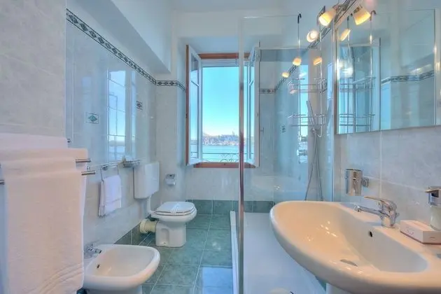 Honeymoon Apart Daire, 1 En Büyük (King) Boy Yatak ve Çekyat (Lago Magico Pied Dans L' Eau)