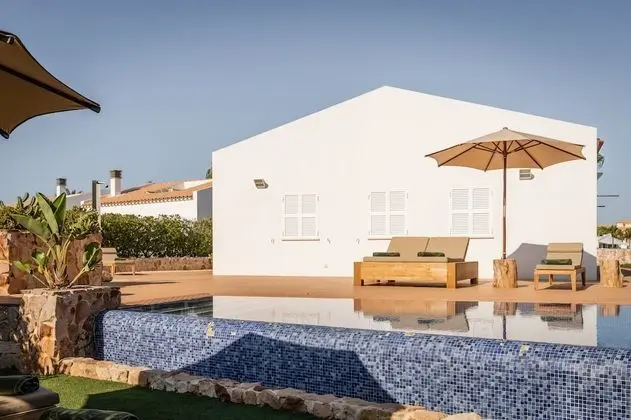 Exclusive Villa, 4 Bedrooms, Jacuzzi in the garden