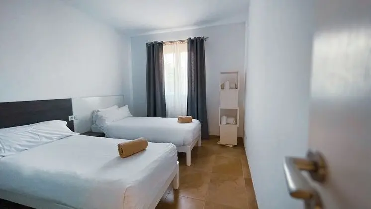 Exclusive Villa, 4 Bedrooms, Jacuzzi in the garden