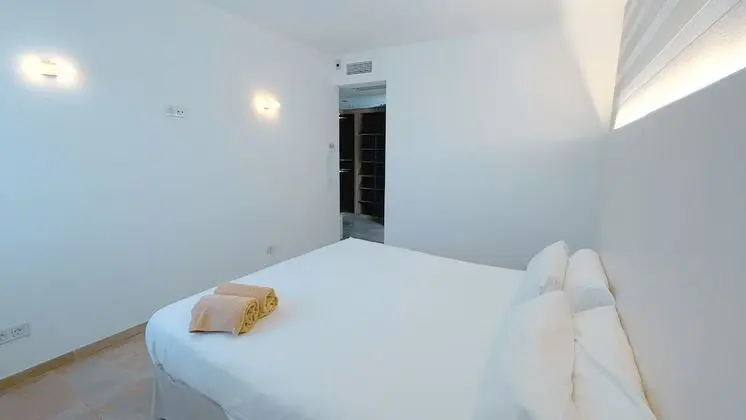 Exclusive Villa, 4 Bedrooms, Jacuzzi in the garden