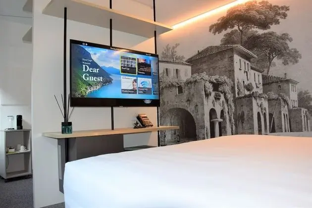 Comfort Tek Büyük Yataklı Oda, Göl Manzaralı
