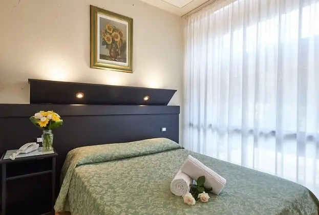 Standard Tek Büyük veya İki Ayrı Yataklı Oda, 1 Yatak Odası