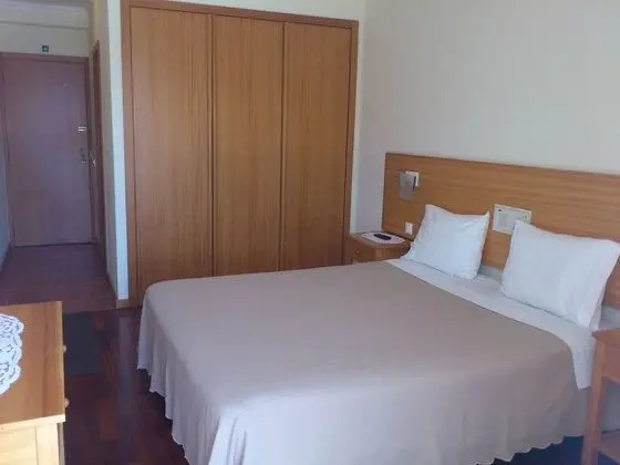 Tek Büyük Yataklı Oda, Balkon