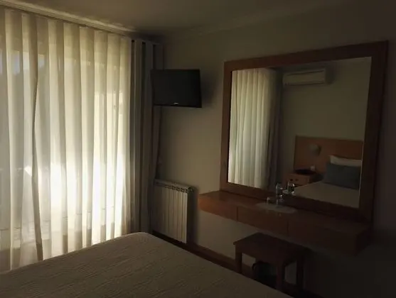 Tek Büyük Yataklı Oda, Balkon