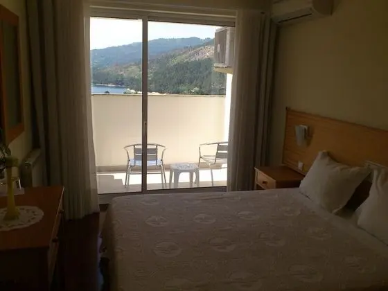 Tek Büyük Yataklı Oda, Balkon