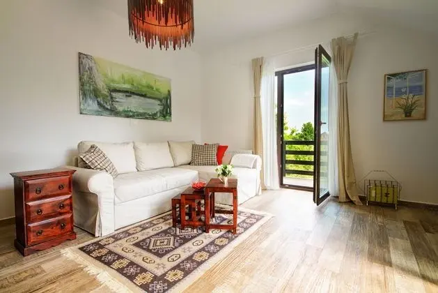 Deluxe Apart Daire, Balkon