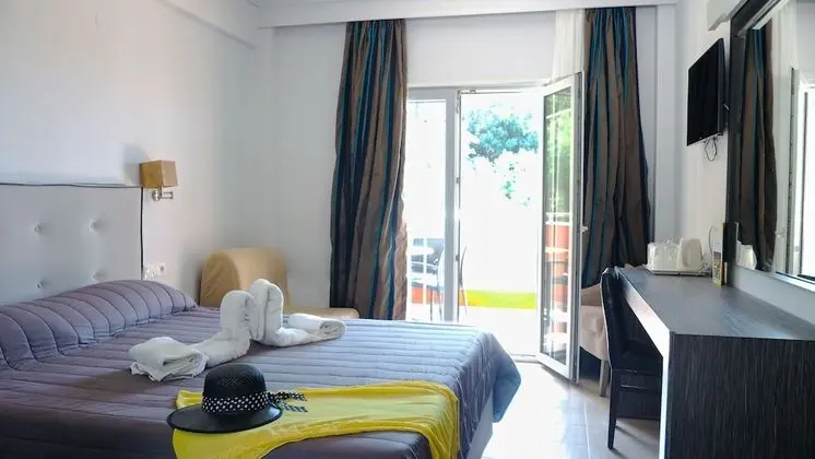 Superior Tek Büyük Yataklı Oda, Deniz Manzaralı