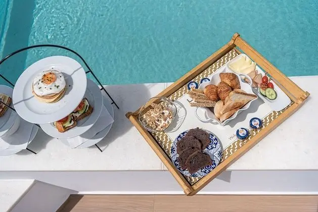 Ambassador, Private Pool, Sea View