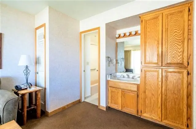 Daire, 1 Yatak Odası (2 Bath LakeView, Non-AC)