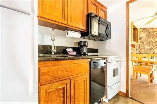 Daire, 1 Yatak Odası (2 Bath LakeView, Non-AC)
