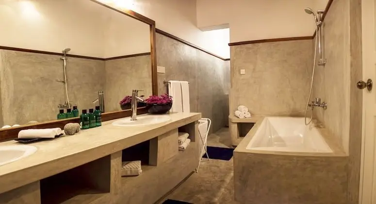 Deluxe Oda, Balkon, Lagün Manzaralı