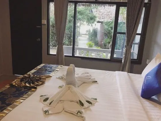Superior Tek Büyük Yataklı Oda, Balkon, Bahçe Manzaralı