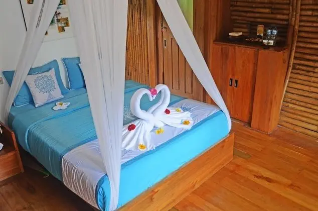 Deluxe Bungalov, 1 Büyük (Queen) Boy Yatak, Bahçe Manzaralı
