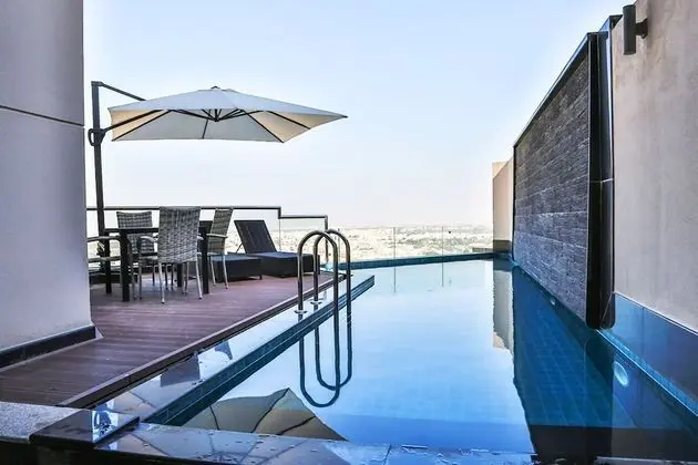 Çatı Katı Süiti (Penthouse), 3 Yatak Odası, Kişiye Özel Havuzlu, Şehir Manzaralı (Amiri)