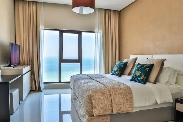 Royal Çatı Katı Süiti (Penthouse), 4 Yatak Odası, Kişiye Özel Havuzlu, Deniz Manzaralı