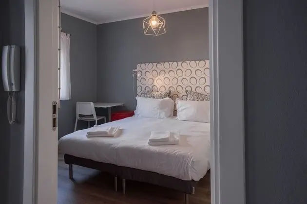 Comfort Tek Büyük veya İki Ayrı Yataklı Oda