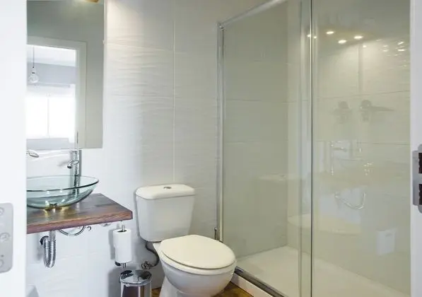 Comfort Tek Büyük veya İki Ayrı Yataklı Oda
