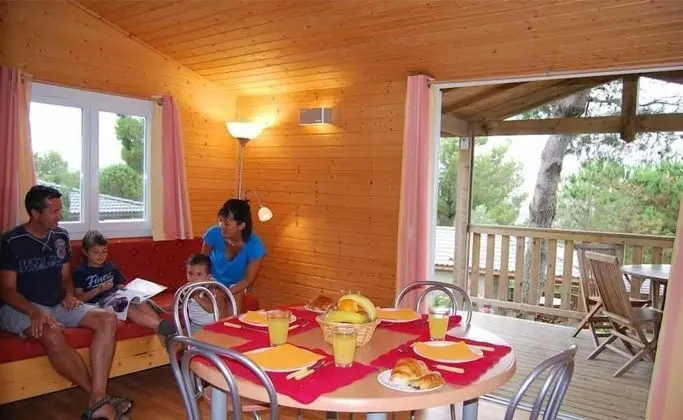 Kır Evi, 2 Yatak Odası, Teras