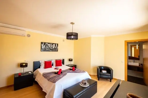 Villa, 4 Yatak Odası, Kişiye Özel Havuzlu, Havuz Manzaralı